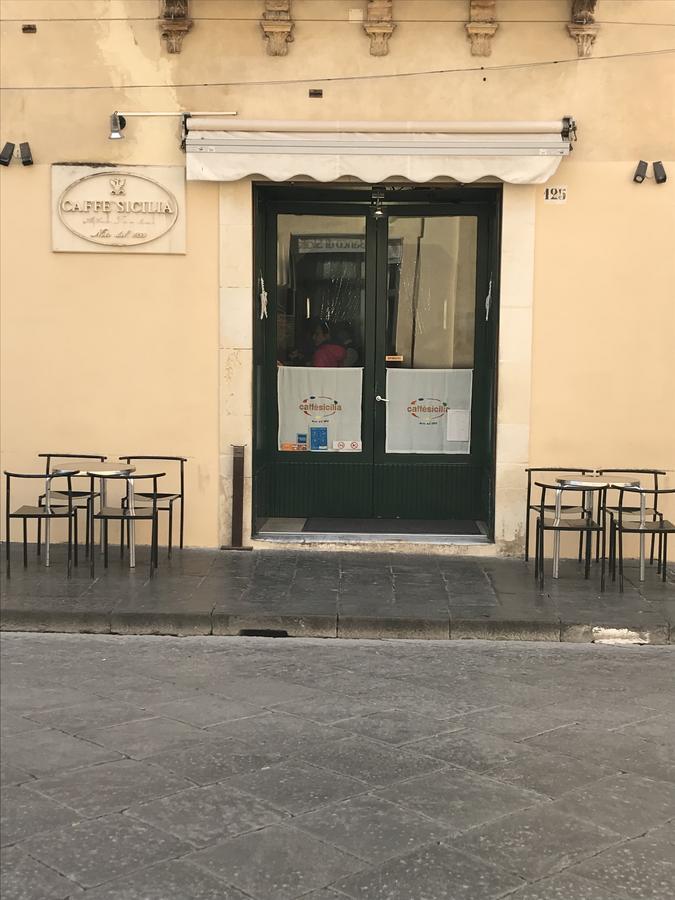 Casa Vacanze Happy Days Noto Exterior photo